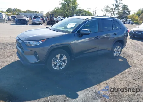 2021 Toyota Rav4 Xle from USA, damaged, VIN 2T3W1RFV0MC166181